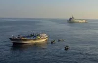 Le TCD Siroco intercepte 5 pirates présumés dans le Golfe d’Aden