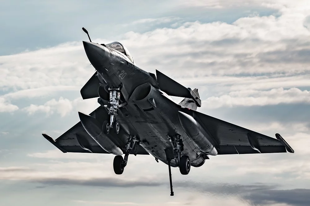 Un Rafale Marine à l'appontage