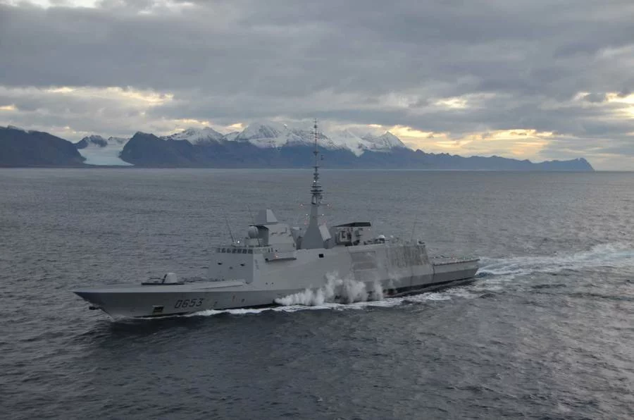 La FREMM Languedoc au-delà du 80° Nord