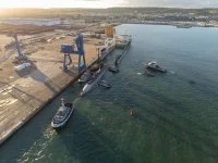 Transfert du sous-marin Perle
