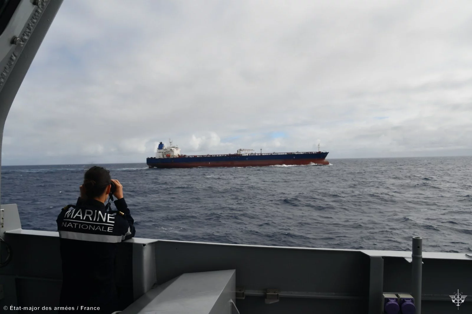 La Marine nationale déroute vers La Réunion un pétrolier soupçonné d’appartenir à la flotte fantôme russe