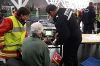 Le bataillon des marins pompiers de Marseille prend en charge les rescapés de l’échouage d’un Ferry en Toscane