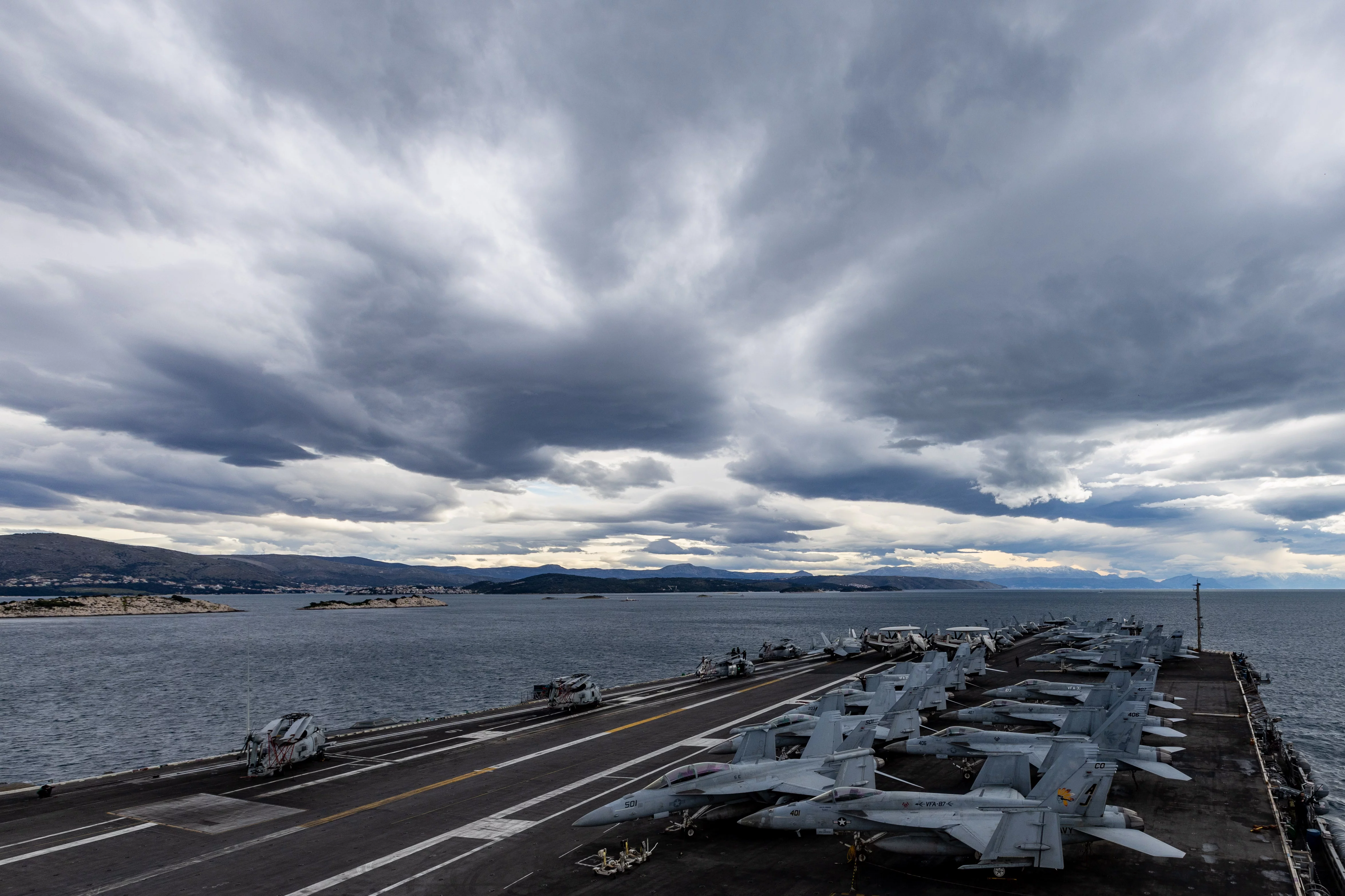 Le porte-avions américain USS Gerald R. Ford arrive à Split (Croatie)