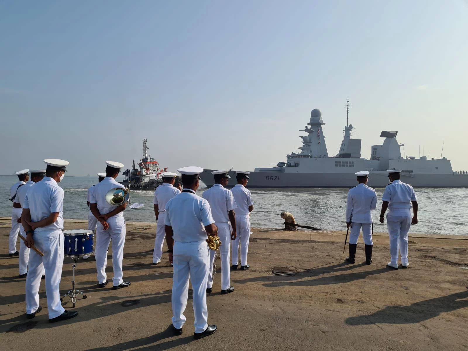 La frégate Chevalier Paul accueillie à Mumbai (Inde)