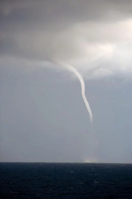 Une trombe marine