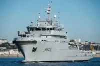 Le B2M Champlain quitte Brest