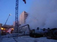 Feu d'entrepôt à la Belle de Mai