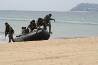 Des collégiens à la rencontre des fusiliers marins de Toulon