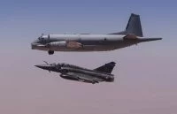 L'Atlantique 2 vole aux côtés d'un Mirage 2000D