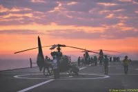 Coucher de soleil sur des Gazelle de l'ALAT