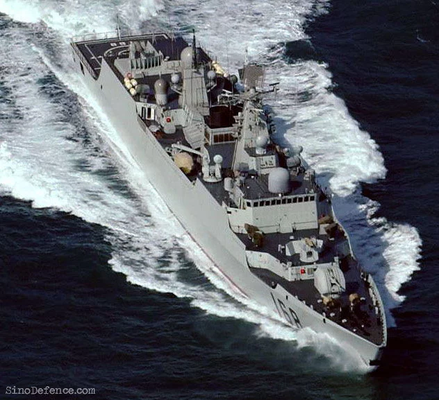 Destroyer Type 052B