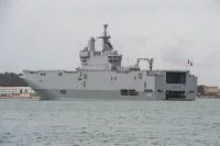Le BPC Dixmude de retour à Toulon