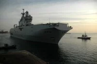 Arrivée du Tonnerre dans le port de Dakar