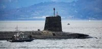 Un SNLE britannique rentrant à sa base de Faslane