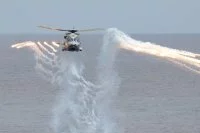 Premiers tirs de leurres infrarouges pour le Caïman Marine