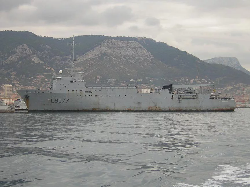 Le Bougainville