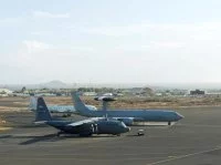 Un E-3F AWACS sur le parking