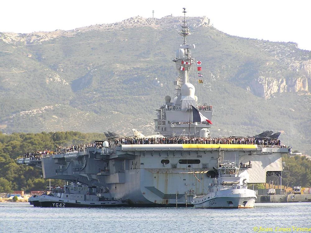 Sortie des familles du Charles de Gaulle