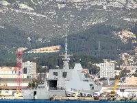 La frégate Singapourienne Intrepid Ã  Toulon