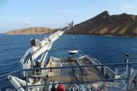 Le BSAM Loire installe un coffre au large de Djibouti