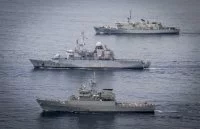 La frégate de surveillance Ventôse, le patrouilleur cap-verdien Guardiao et la frégate belge Godetia
