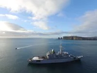 La frégate Floréal devant les îles Kerguelen