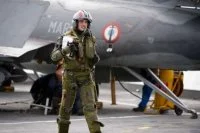 16 nouveaux pilotes qualifiés à l’appontage sur le porte avions