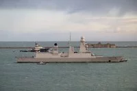 La frégate Chevalier Paul arrive à Cherbourg