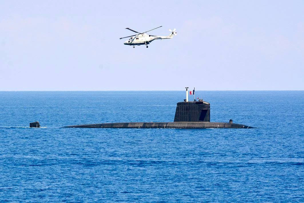 La Perle lors de l’exercice Dynamic Manta