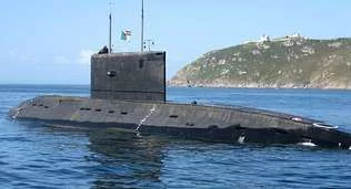 Un sous-marin Kilo algérien fait escale en Espagne sur le chemin de la Russie