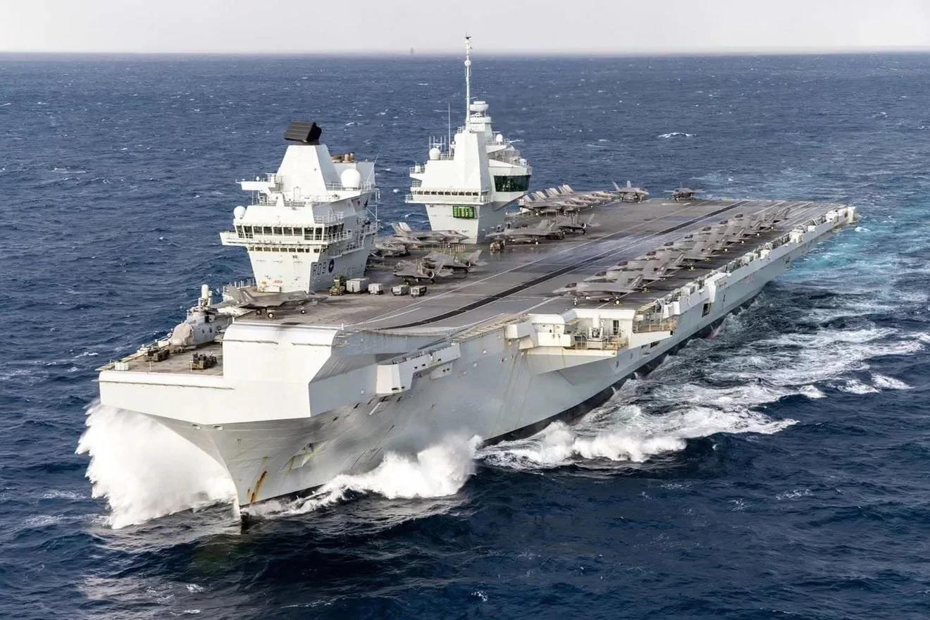 Le porte-avions britannique HMS Prince of Wales