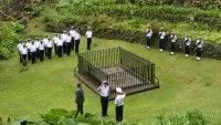 Cérémonie autour de la tombe de Napoléon