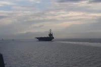 Le porte-avions USS Bush