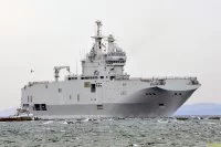 Arrivée du BPC Dixmude à Toulon