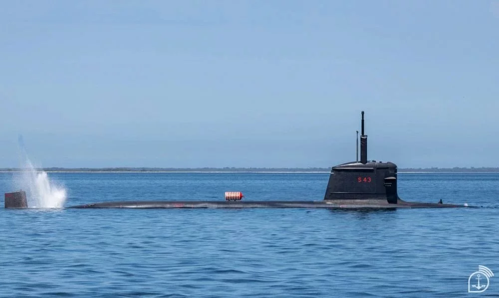 Première plongée statique du sous-marin brésilien Almirante Karam