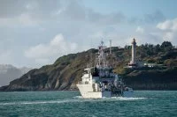 Le patrouilleur La Confiance quitte Brest vers la Guyane