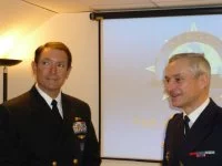 Le Vice-Amiral d’Escadre Baud et son homologue américain le VADM Donnelly
