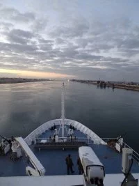 Le Beautemps-Beaupré franchit le canal de Suez