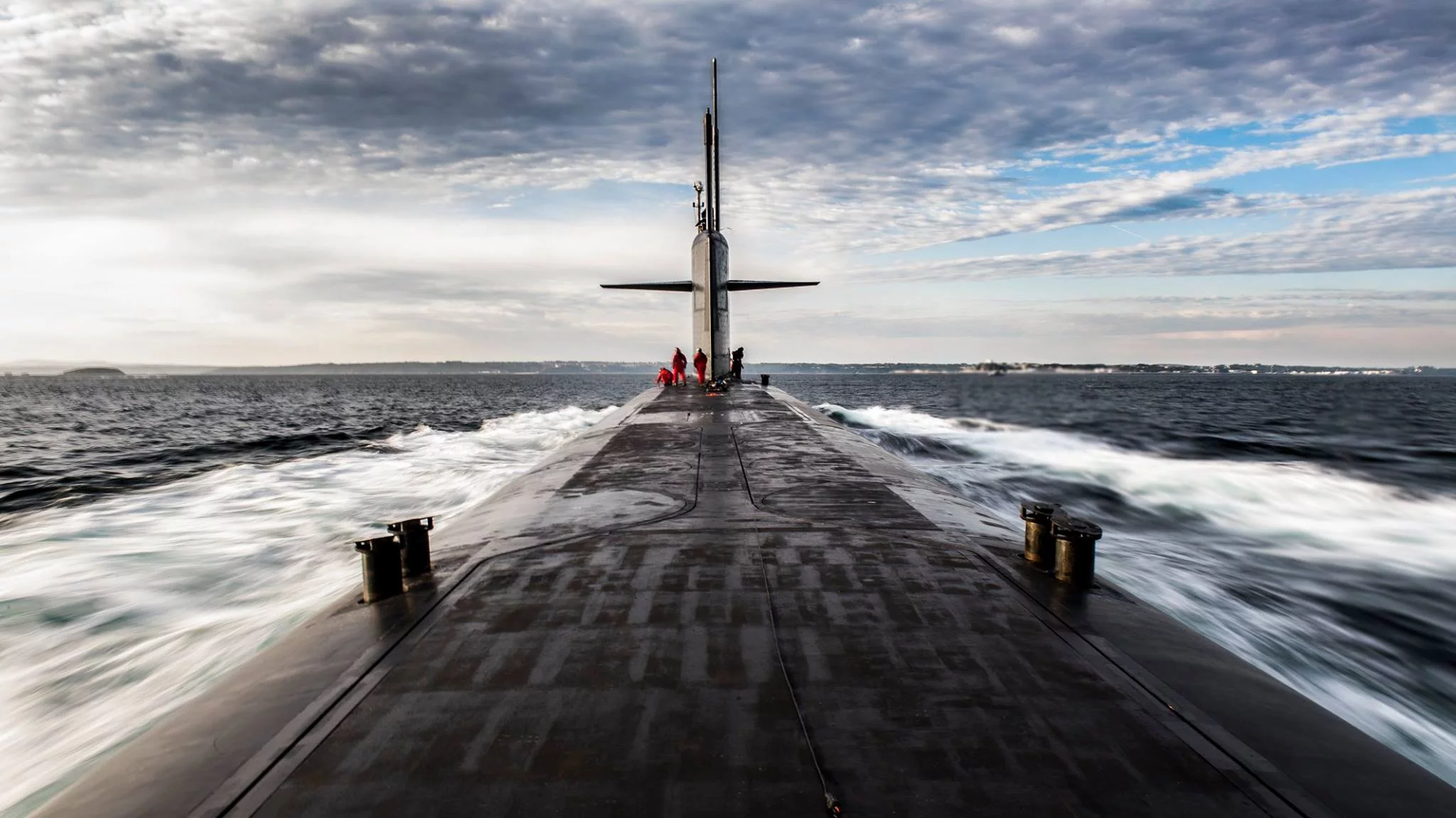 Un sous-marin nucléaire lanceur d'engins en surface
